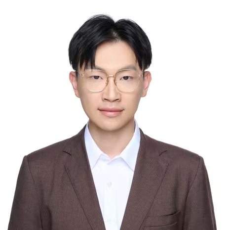 Albert 的白底肖像